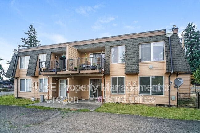 Building Photo - 8590 SE 72nd Ave