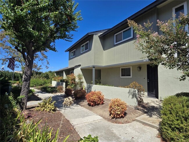 Building Photo - 5475 Cajon Ave