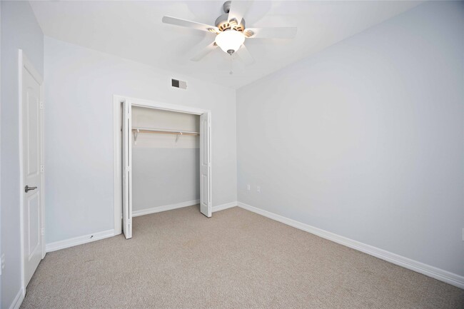 Building Photo - 3501 Chenevert St