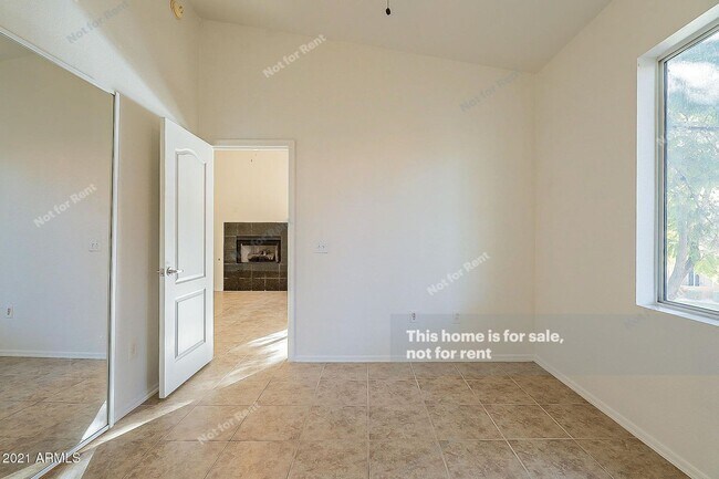 Building Photo - Premium Luxury 2 Bed 2 Bath condo with nicel view!!