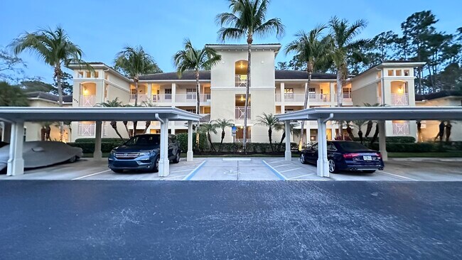 Building Photo - 1878 Tarpon Bay Dr S