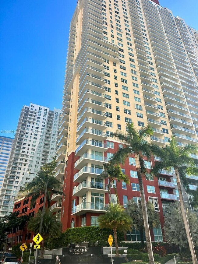 Building Photo - 1155 Brickell Bay Dr