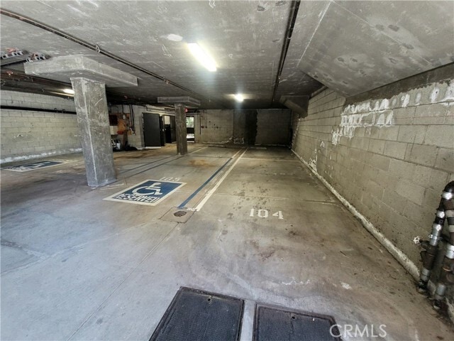 Building Photo - 1488 Rexford Dr