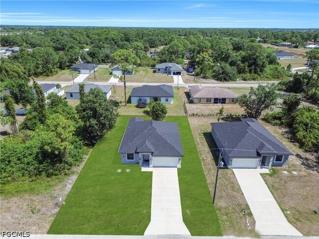 Building Photo - 6208 Forest Ct