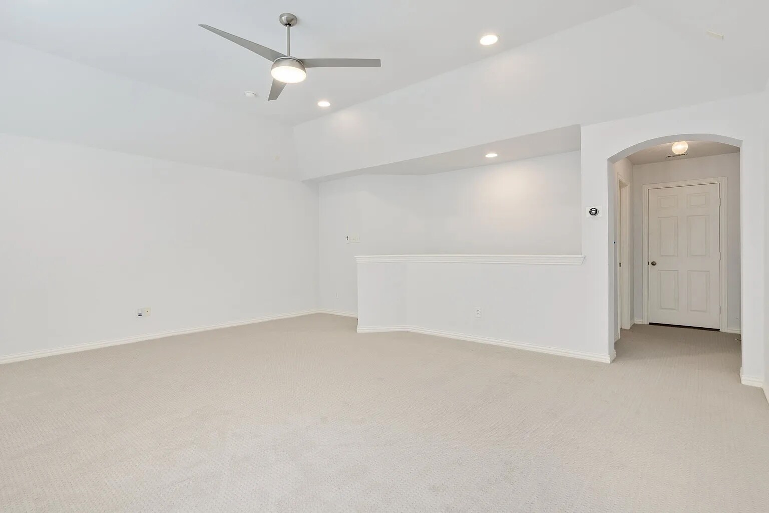 Building Photo - 5836 Sterling Dr