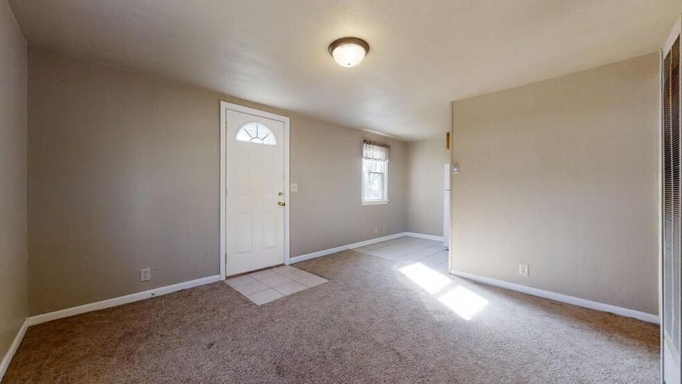 Building Photo - 103 Eads St