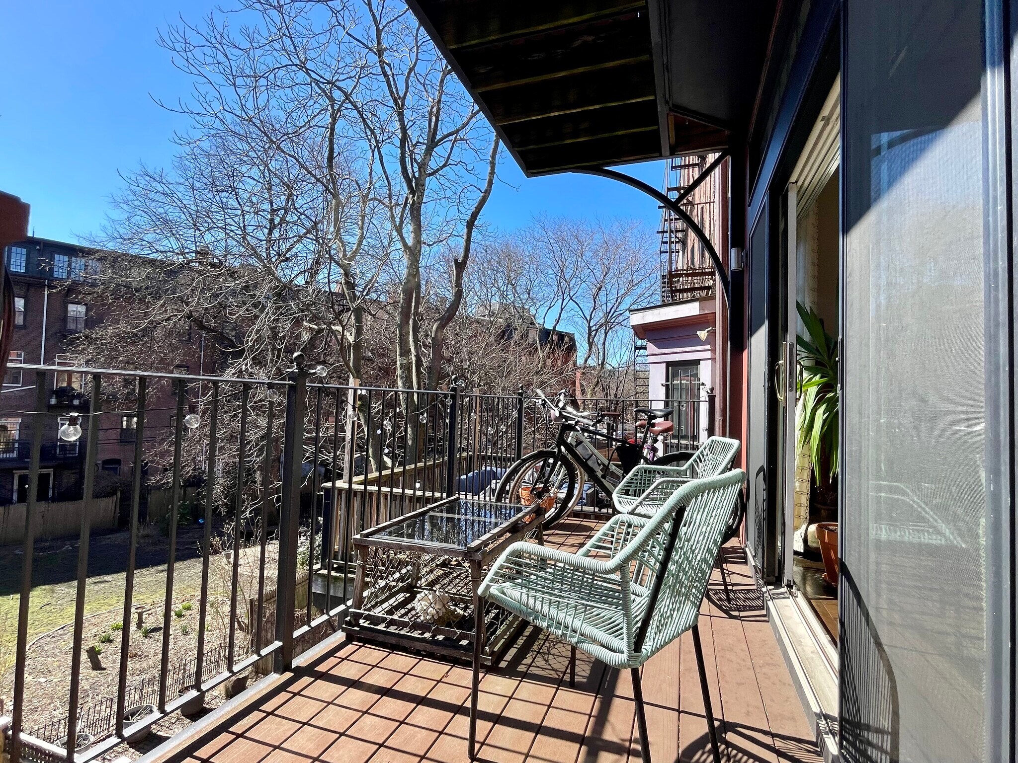 Building Photo - 410 Columbus Ave