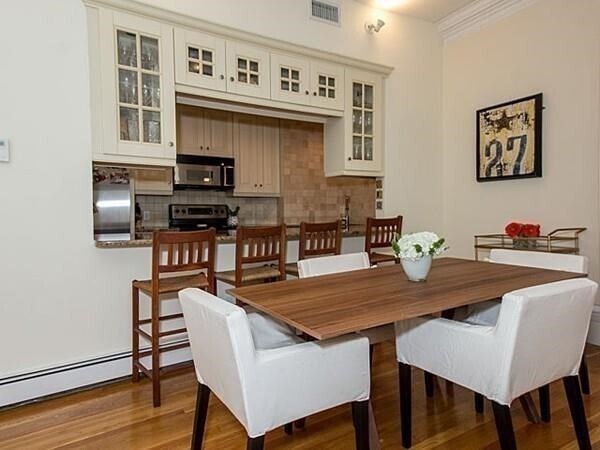 Building Photo - 49 Hancock St