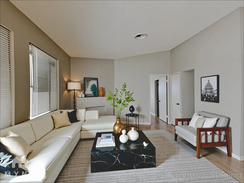 Primary Photo - 4401 Halbert Ave