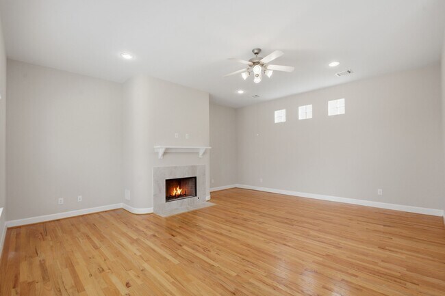 Building Photo - 11518 Main Cypress Dr