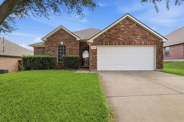 Building Photo - 2825 Saddlebred Trail