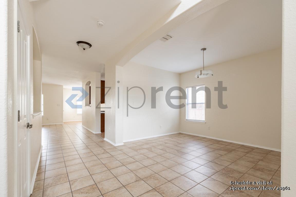 Building Photo - 10335 Ashbury Creek