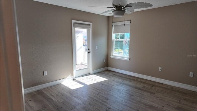 Building Photo - 8764 Lookout Pointe Dr