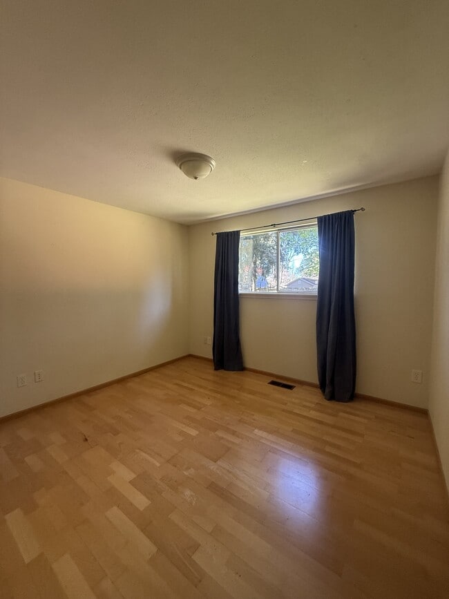 Building Photo - 5324 97th Ave Ct W