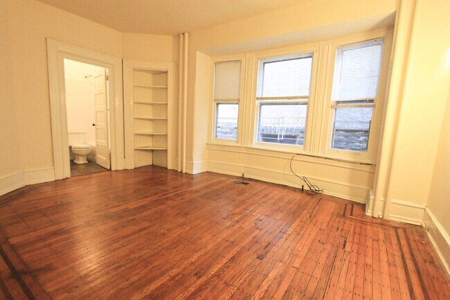 Building Photo - 6335 Greene St