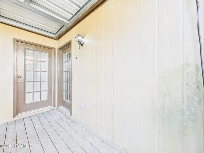 Building Photo - 446 Failla Rd