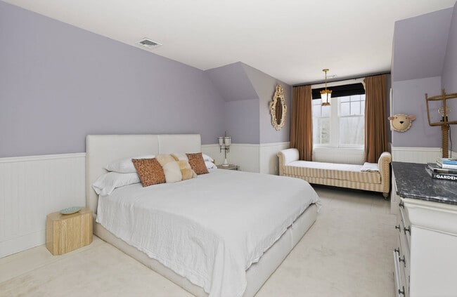 Building Photo - 147 Wainscott Harbor Rd