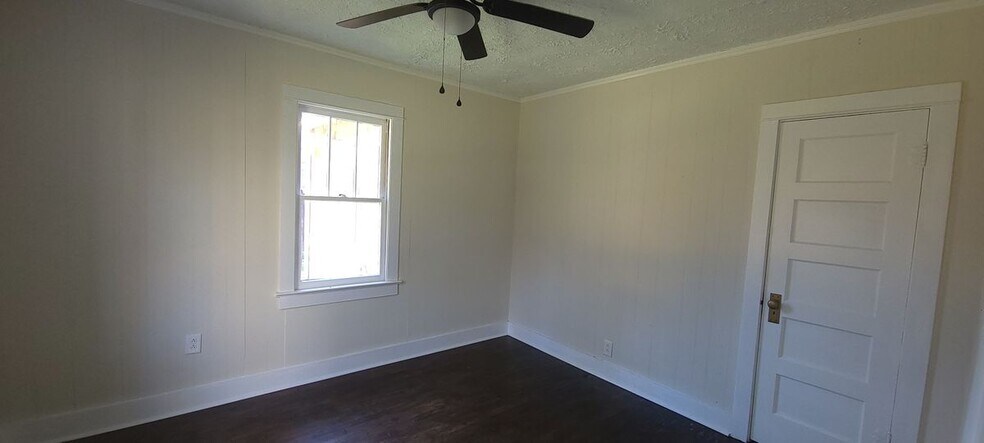 Building Photo - 8264 US-70