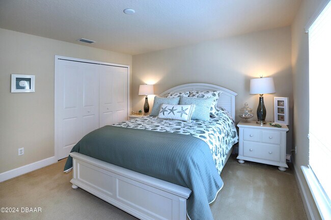 Building Photo - 1217 Harwick Ln