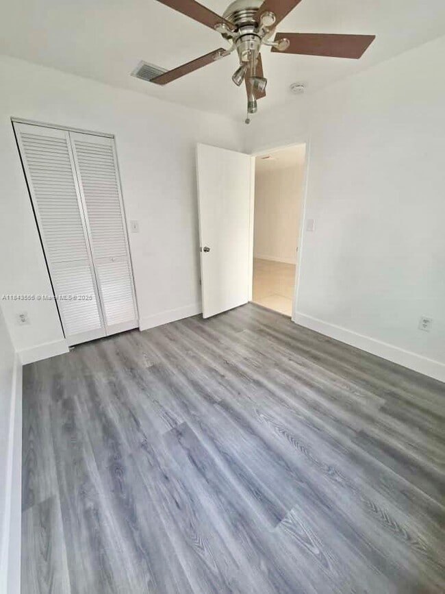 Building Photo - 2184 NE 167th St