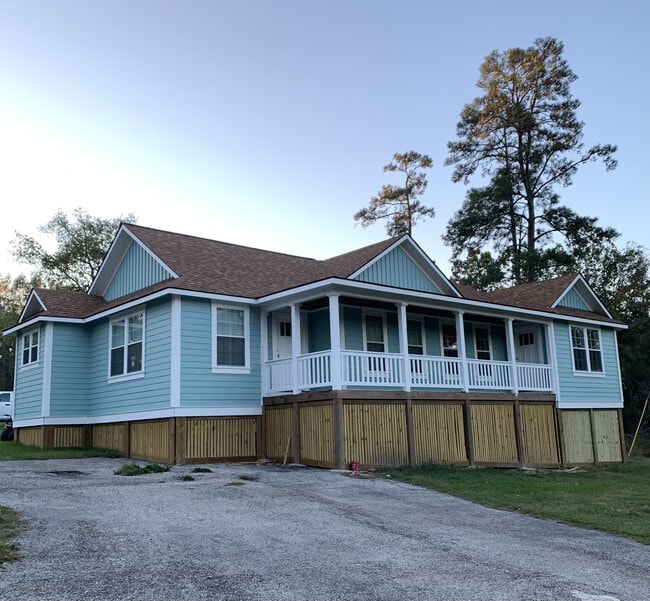 Building Photo - 1408 S Houston Ave