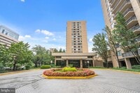 Building Photo - 3709 S George Mason Dr