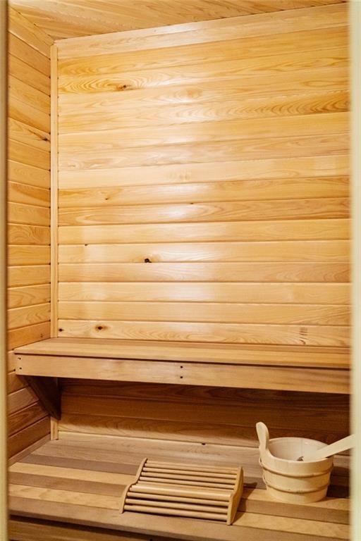 Building Photo - 5265 Peachtree Dunwoody Rd NE