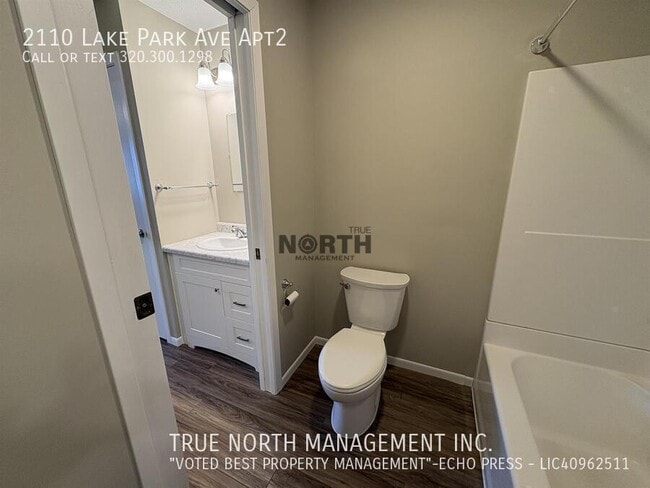 Building Photo - 2110 Lake Park Ave