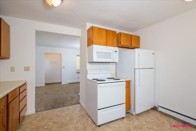 Building Photo - 2BD | 2BA Nestled on a Cul-De-Sac
