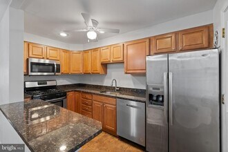 Building Photo - 3 Bedroom Dundalk