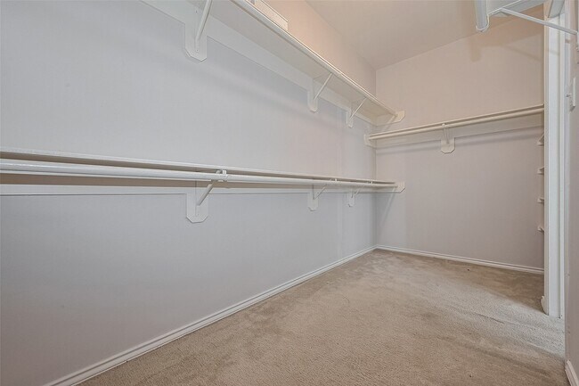 Building Photo - 22715 April Springs Ln