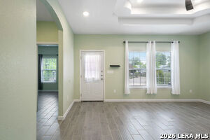 Building Photo - 419 San Manuel Ave