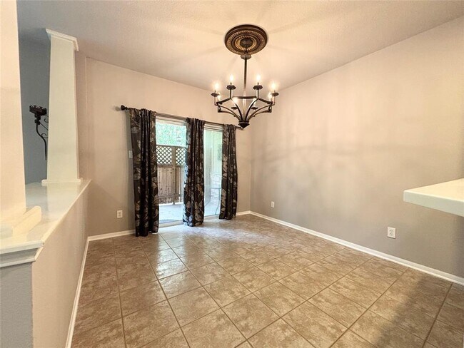 Building Photo - 21 Stone Creek Pl