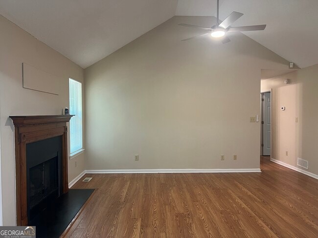 Building Photo - 217 Briarpatch Ct