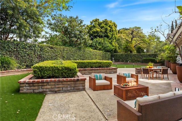 Building Photo - 1700 Port Abbey Pl