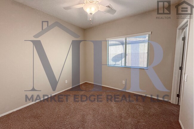 Building Photo - 4Bed/2Bath Home at Signal Butte/Warner! $399 MOVE-IN SPECIAL! Ready for Immediate Move-In!