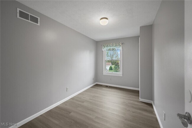 Building Photo - 13971 Walking Stick Way