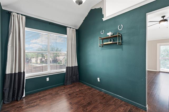 Building Photo - 5997 Sandhill Cir