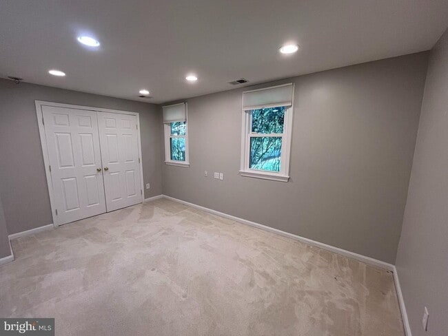 Building Photo - 6516 Cape Ct