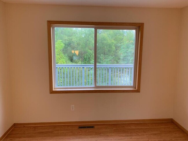 Building Photo - 6403 River Mill Dr