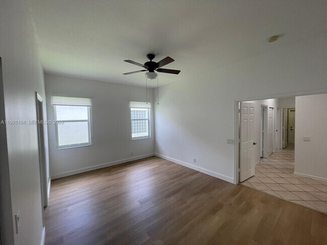 Building Photo - 1137 Croton Ct