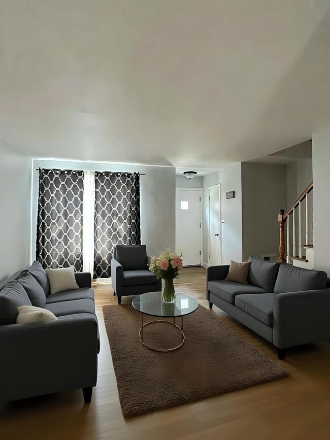 Building Photo - 1420 N Harlem Ave