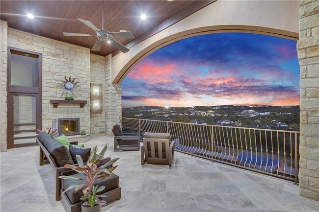 Building Photo - 4212 Serene Hills Dr