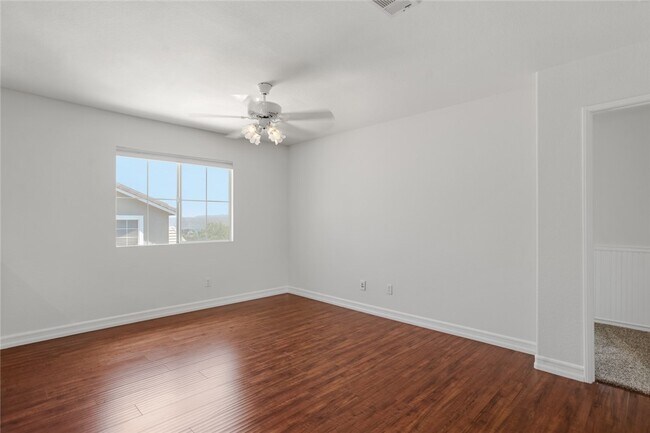 Building Photo - 1605 Rivendel Dr