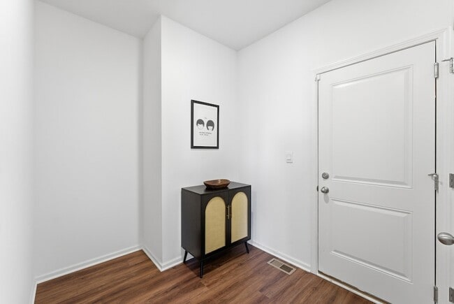 Building Photo - 25424 W Cerena Cir