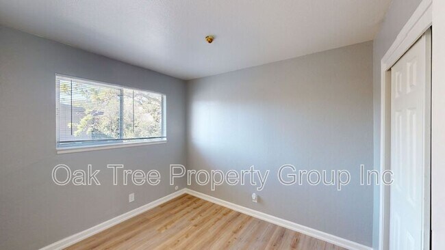 Building Photo - 625 F St