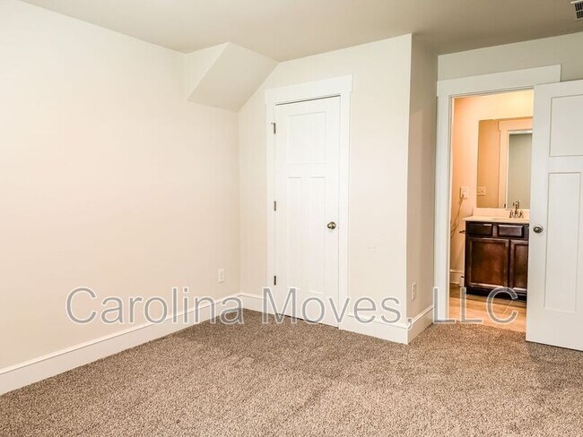 Building Photo - 312 Obsidian Ct