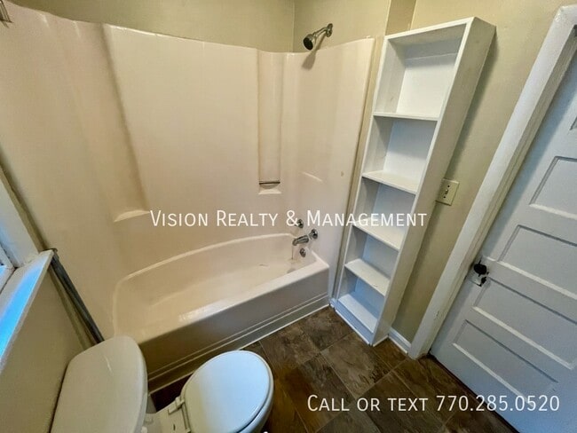 Building Photo - 314 Clifton Terrace