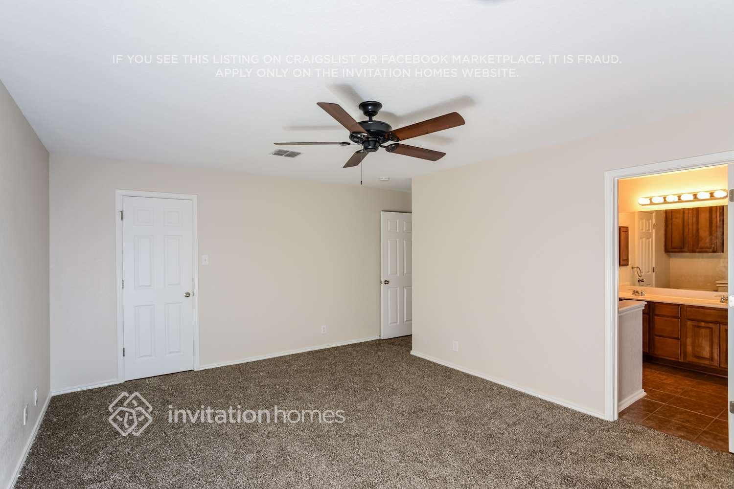 Building Photo - 559 Red Quill Nest