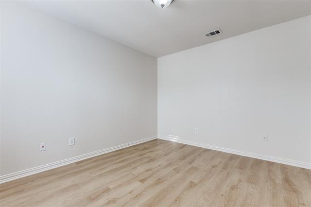 Building Photo - 2008 Webb Dr